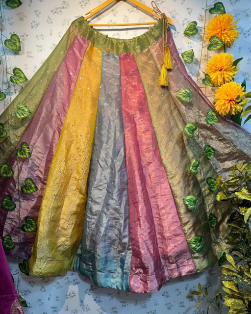 Tissue Lightweight Panel Skirt